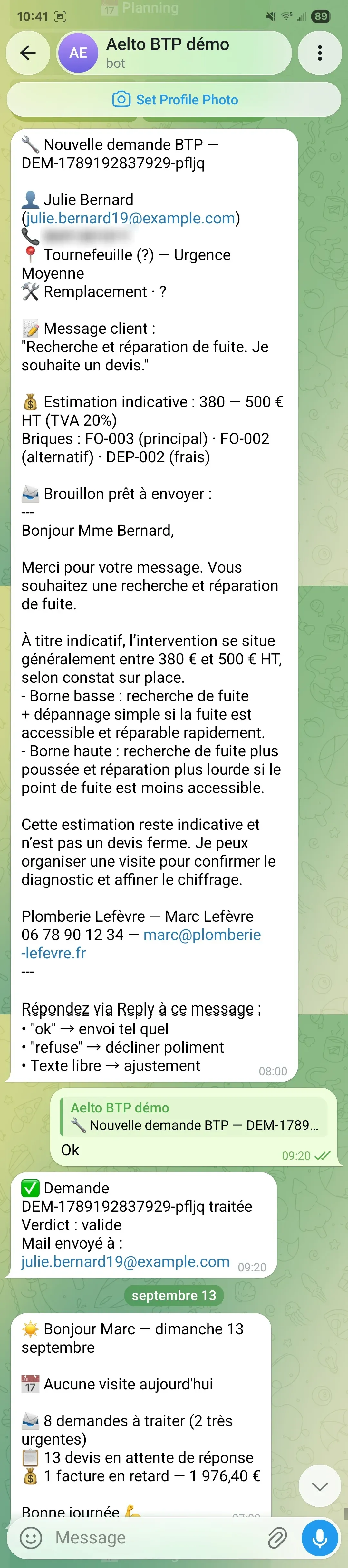Capture d'écran de téléphone montrant une notification Telegram de nouvelle demande de devis BTP avec une estimation chiffrée entre 380 et 500 euros hors taxes.